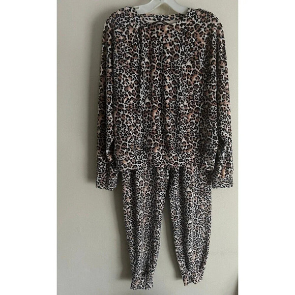 Victoria’s Secret Velour Joggers & Top Set Size M - Picture 1 of 11